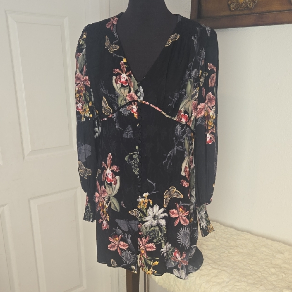 AllSaints Black Floral V‑Neck Long Sleeve Dress